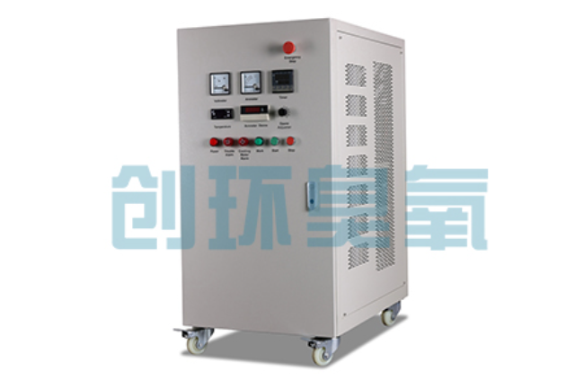 梅州冬季养殖场密闭消毒双赢方案:臭氧发生器在工厂化水产与畜牧场景的安全应用